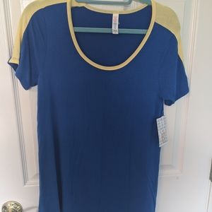 Lularoe Classic T Shirt Size Xs NWT